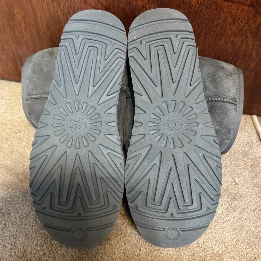 Ugg Classic Short Boots - Grey, women’s size 9